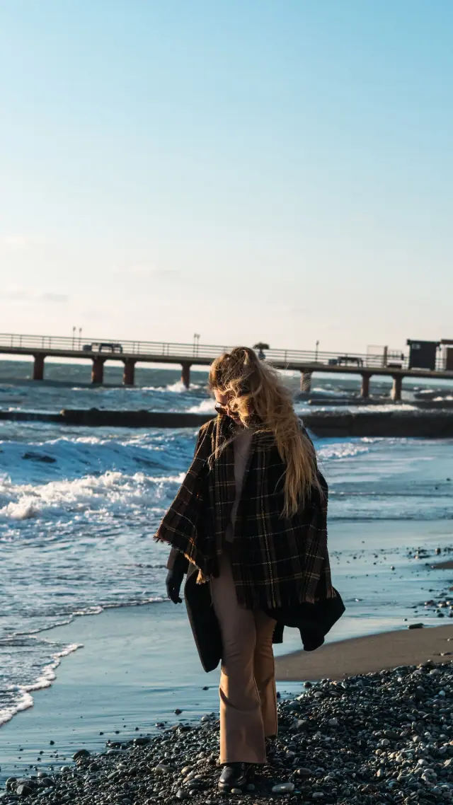 Salt Wind, Portrait / Travel, photograph 4